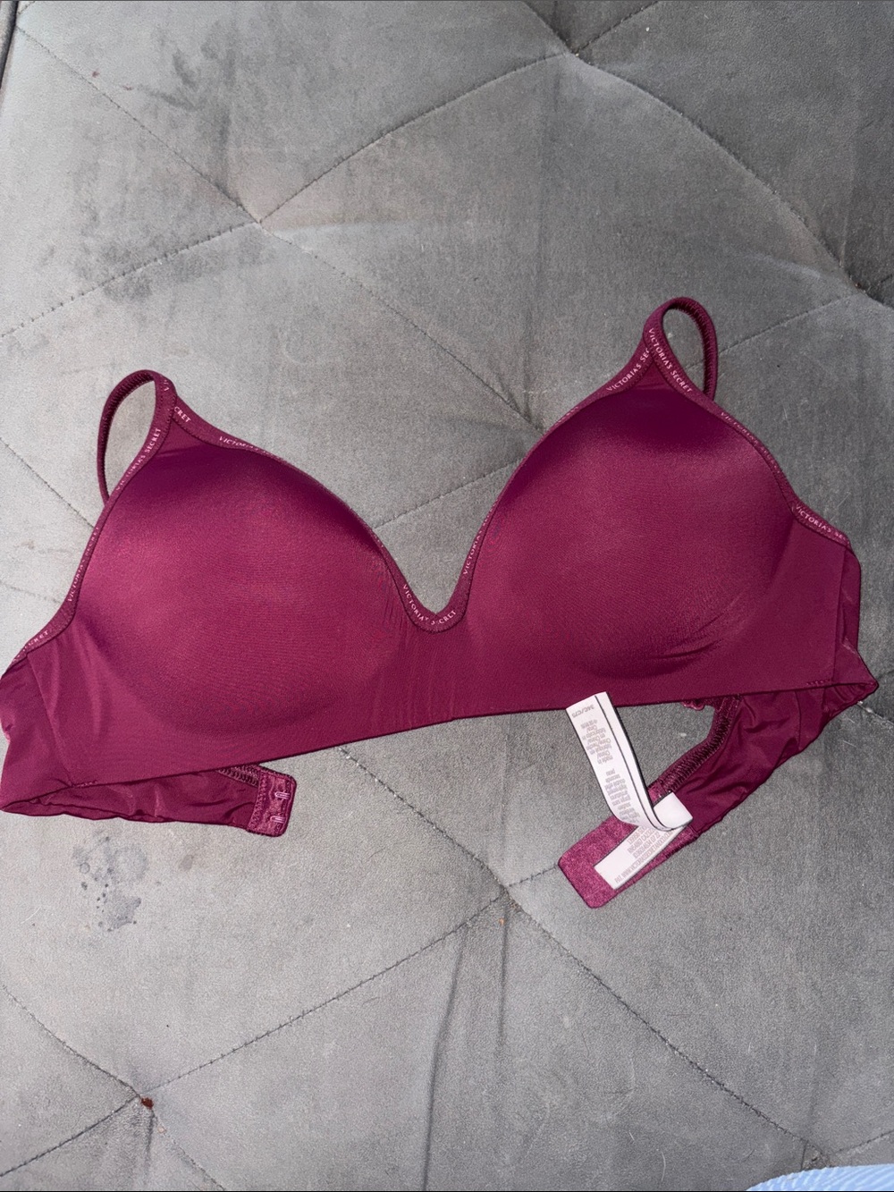Victoria's Secret Seamless T-Shirt Bra in Berry Plum
